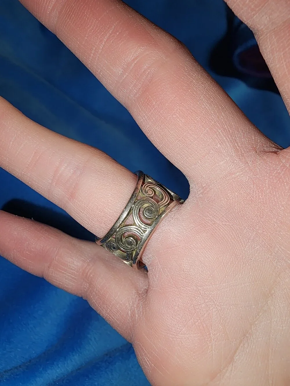 Brighton Vintage Sparkling Black and Gold Pave Statement Ring Size 7